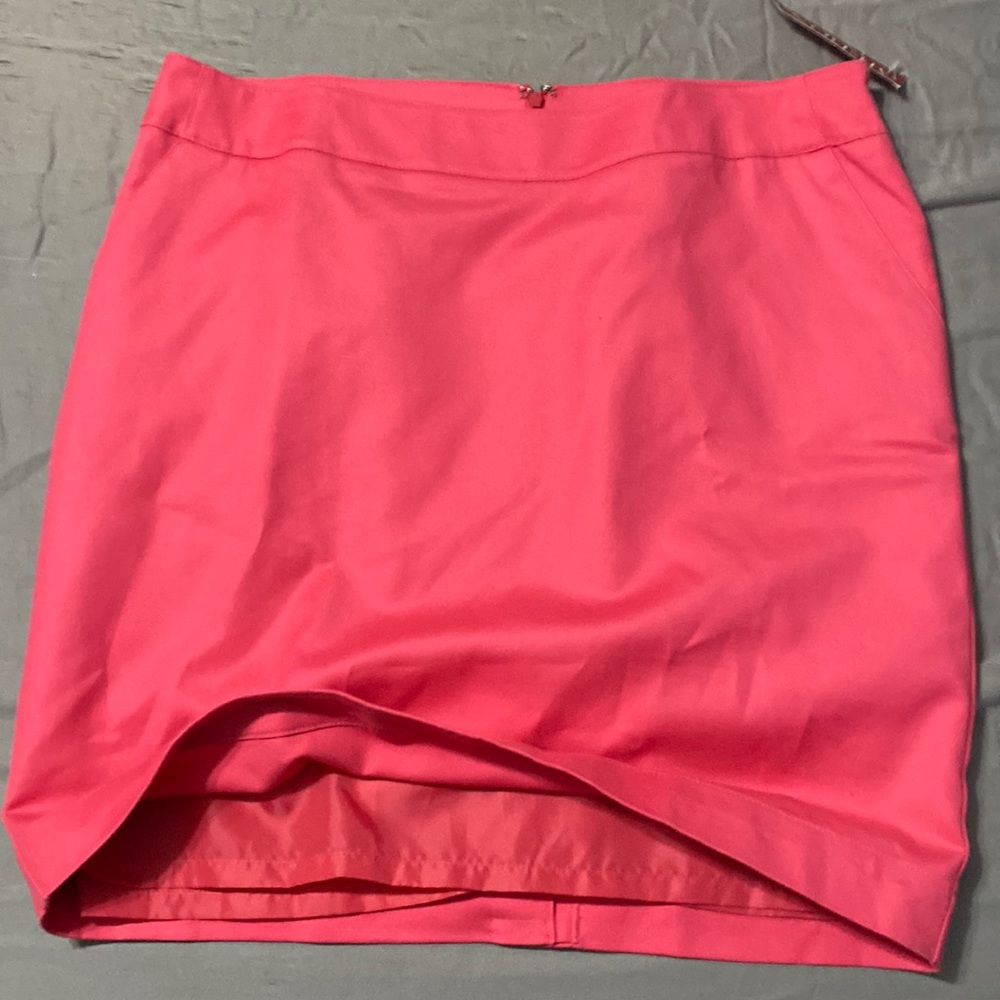 Coral color fully lined skirt